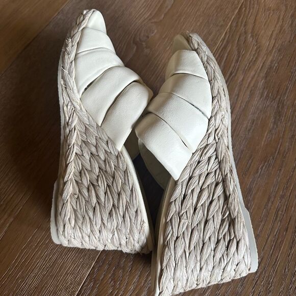 Vince Gilian Square Toe Woven Strap Espadrille Wedge Heel Sandals - Picture 13 of 13